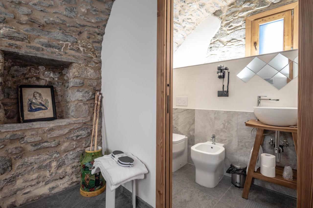 Queen Suite Spa Bath